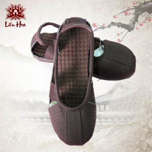 Giày Tăng-La Hán